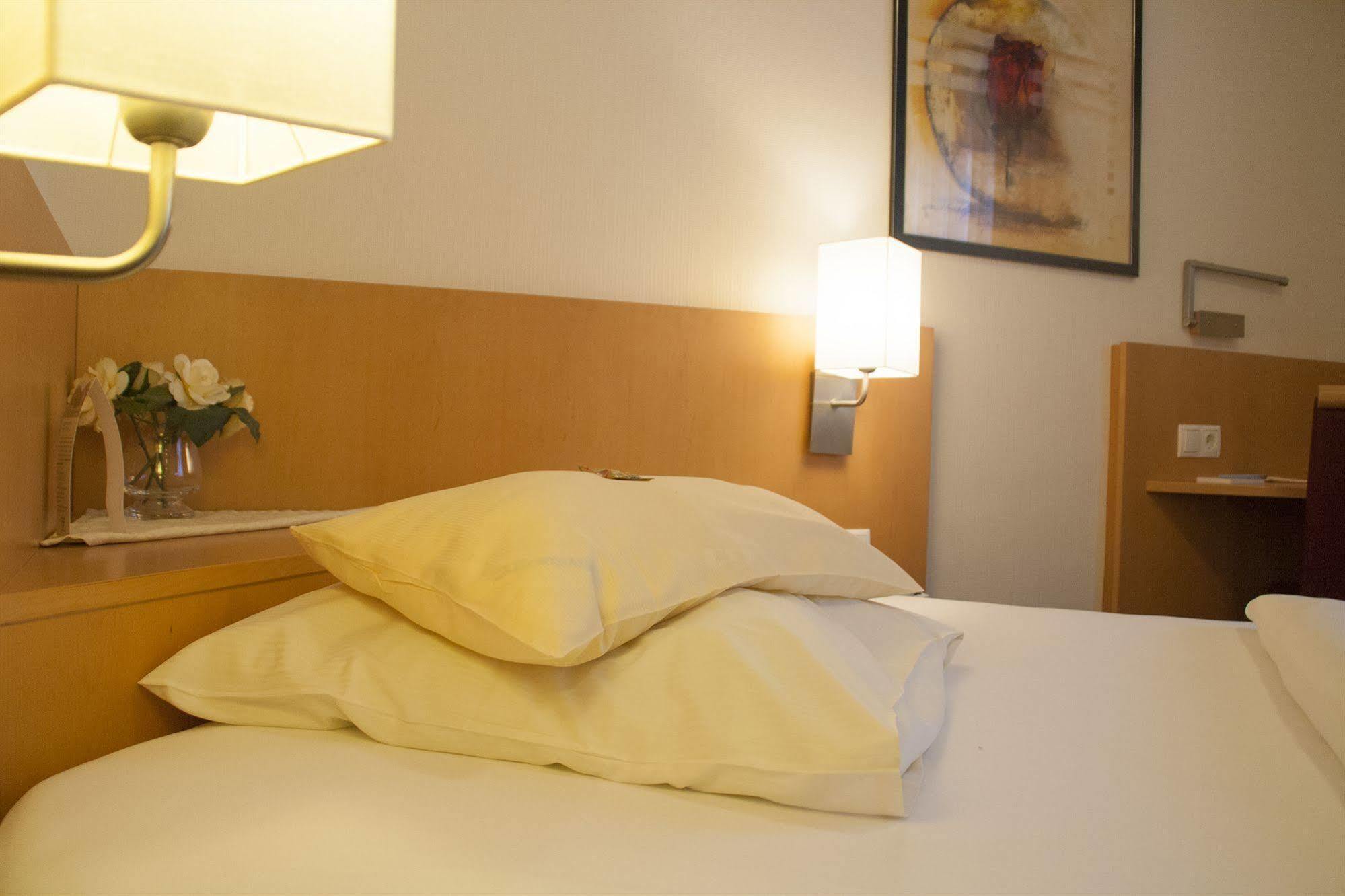 Hotel Zum Adler Bona Exterior foto